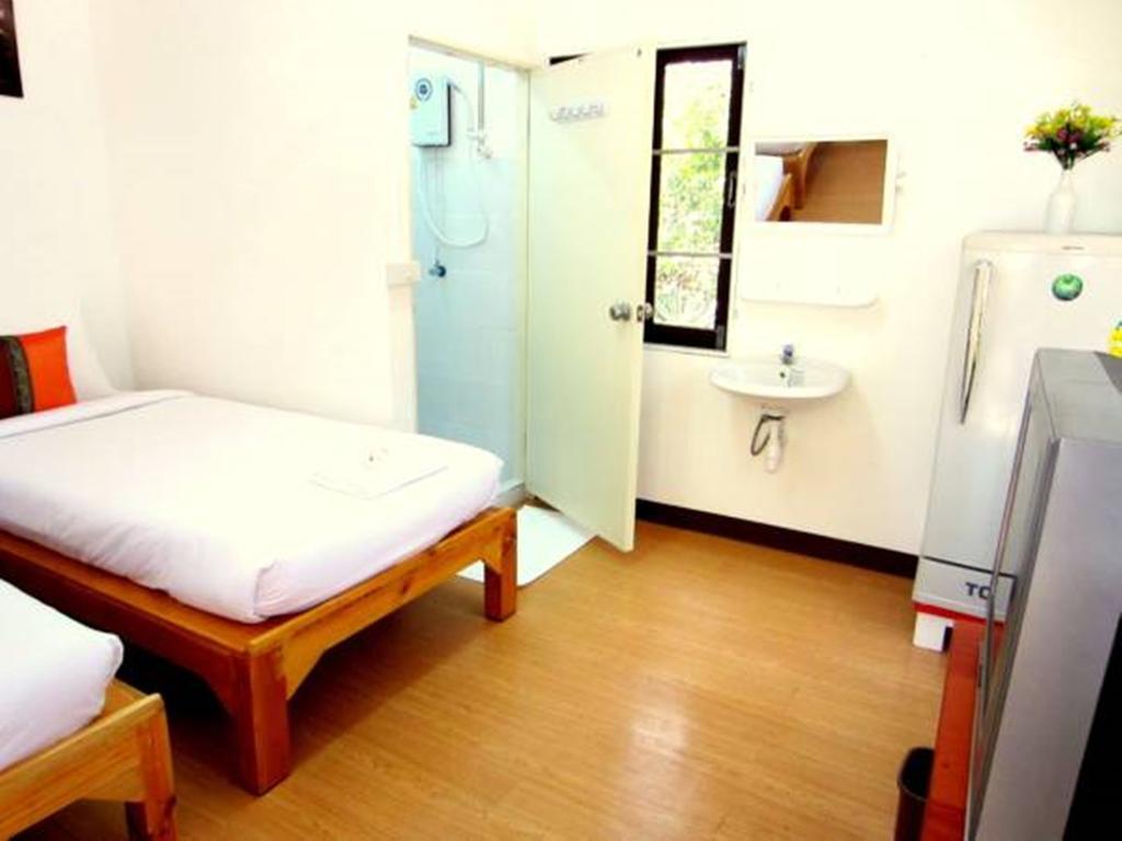 Golden Teak Homestay Mae Rim Exterior photo