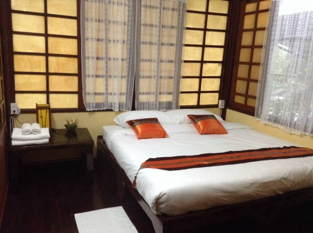 Golden Teak Homestay Mae Rim Exterior photo